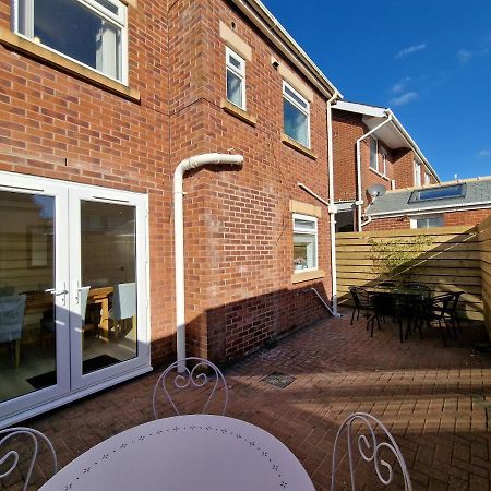 Dysa Bentinck House Villa Blackpool Exterior foto