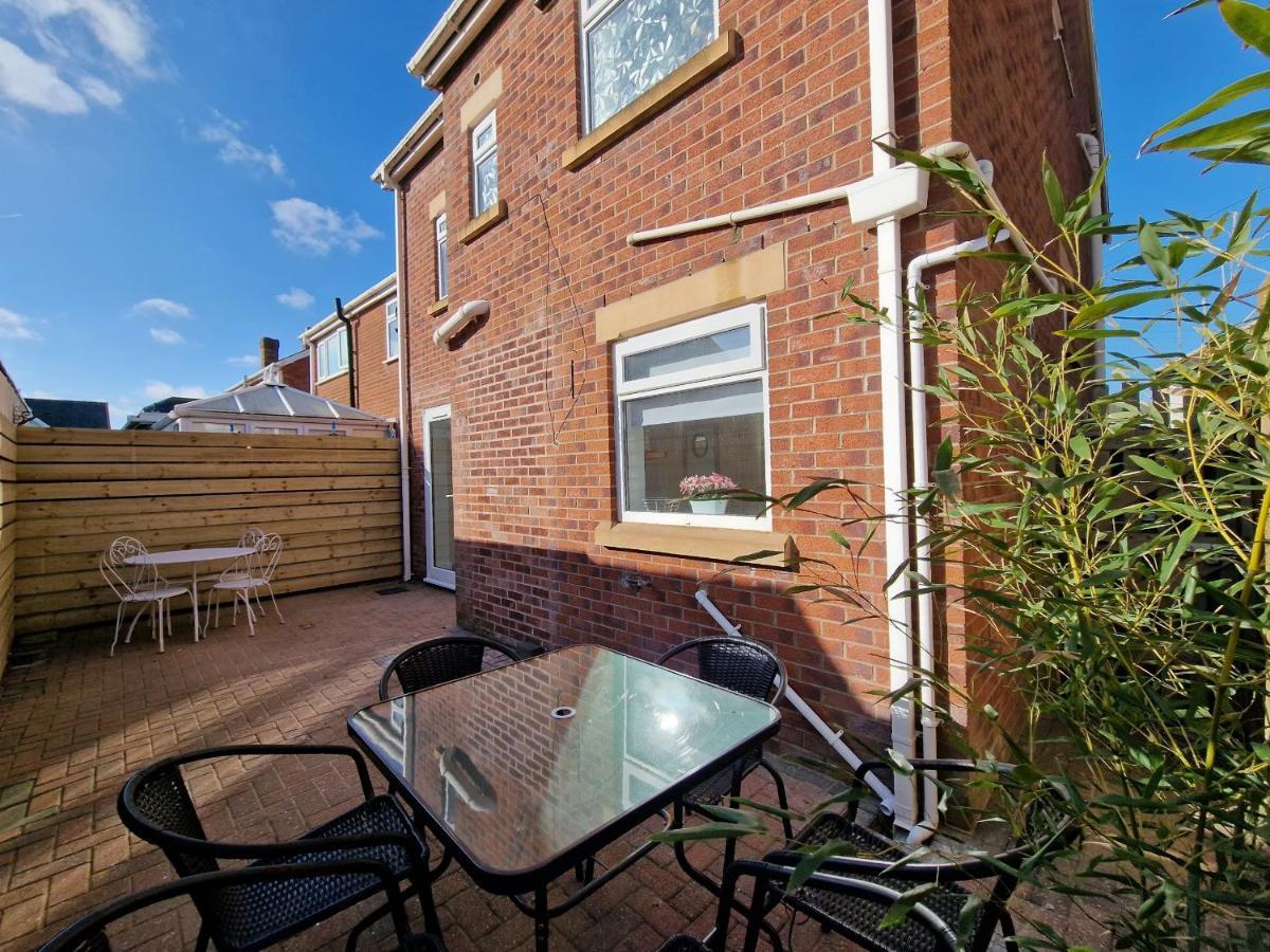 Dysa Bentinck House Villa Blackpool Exterior foto